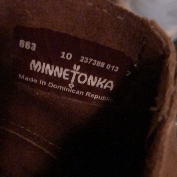 Minnetonka leather fringe booties - Picture 3 of 7